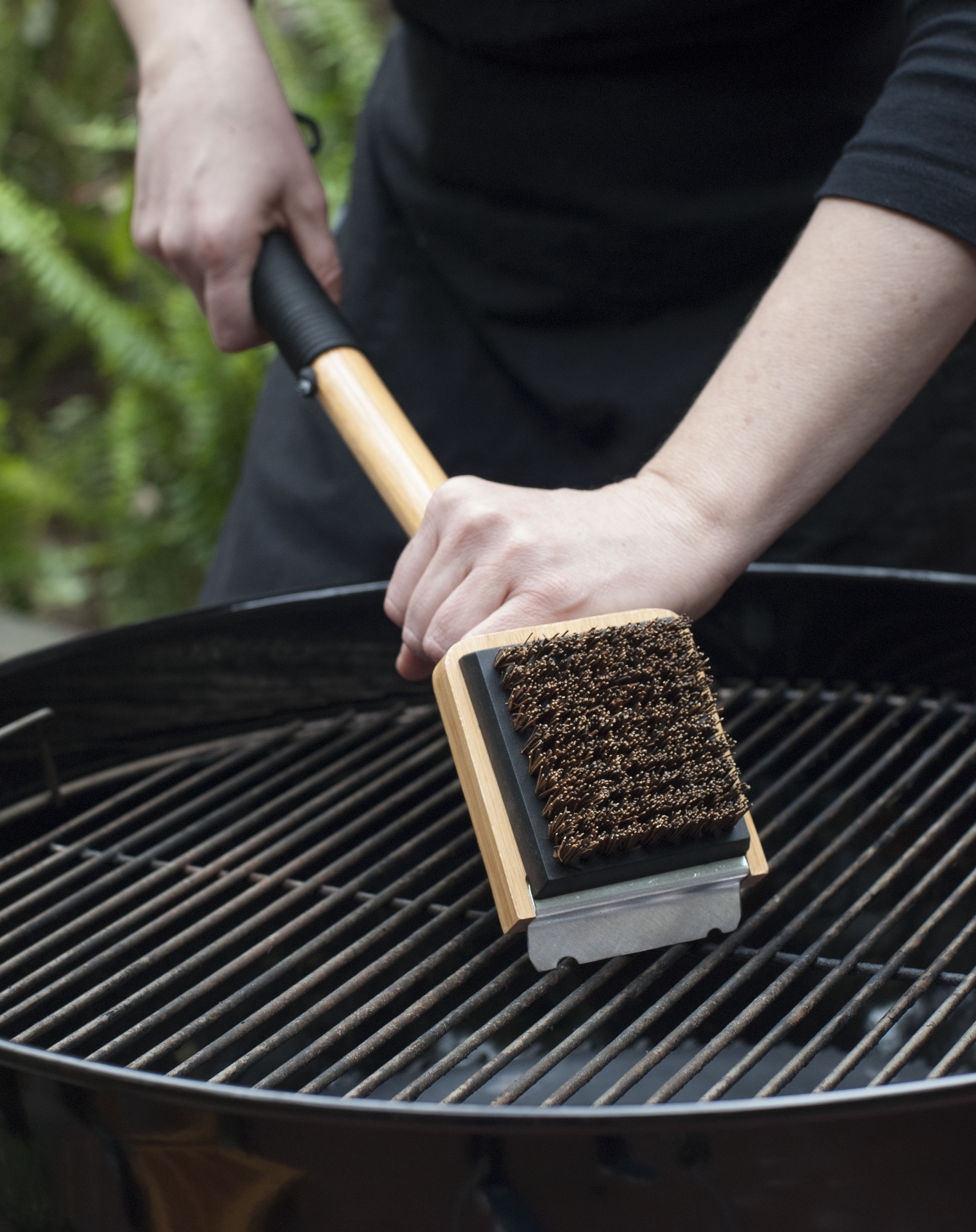 CC1100 Safe-Scrub™ Sustainable Bamboo Grill Brush - The Companion Group