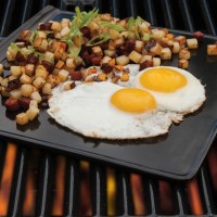 CC3801 Flame-Friendly® Griddle - Styled