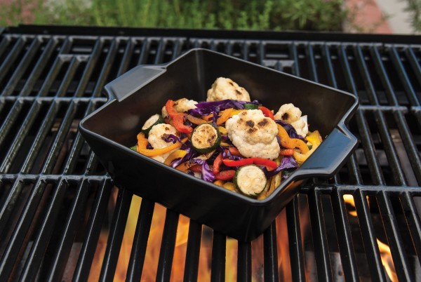 CC3803 Flame-Friendly™ Square Wok - Styled