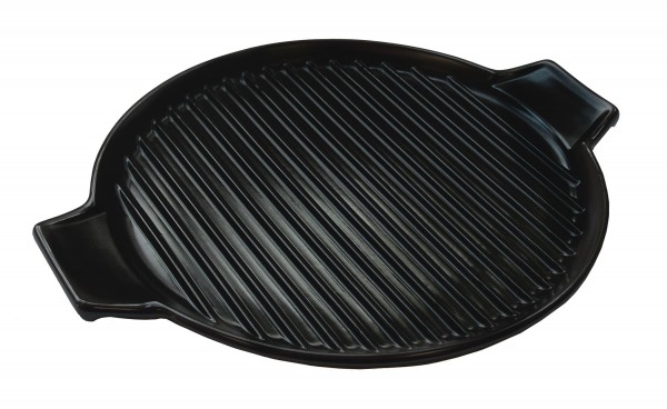 CC3810 Flame-Friendly Round Pan - Product on White