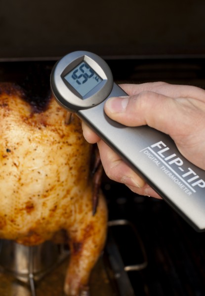 CC4075 Flip-Tip™ Digital Thermometer - Styled