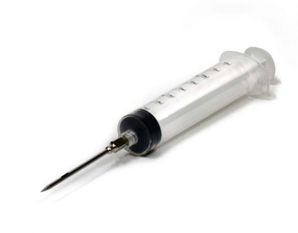 CC5111 Marinade Injector - Package on White