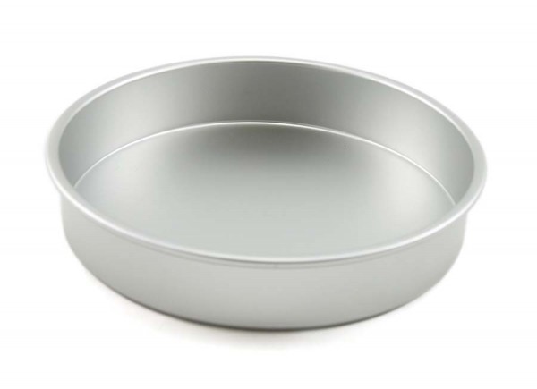 PC0311 10" Deep-Dish Pan - Product on White