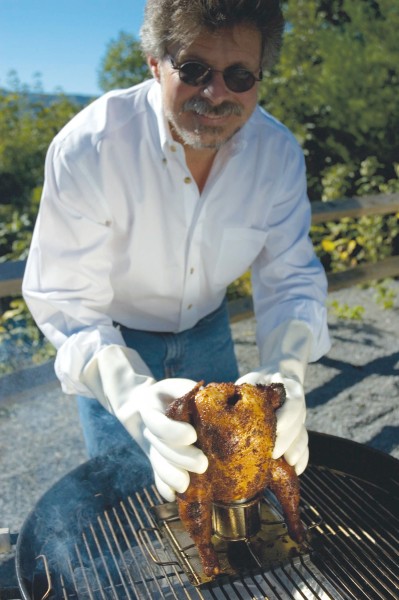 SR8016 Beer Can Chicken Roaster - Styled
