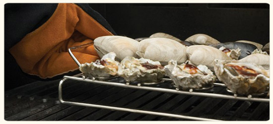 Cooking Clams on a Seafood Rack